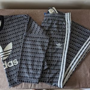 Adidas Pavao Set A funky combo of sporty styling/never worn 2 pc